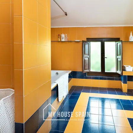 Сasa de vacaciones Myhousespain - Argueero, Con Piscina *