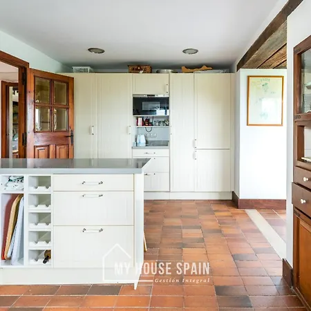 Myhousespain - Argueero, Con Piscina Feriehus *