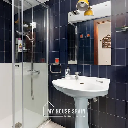 Feriehus Myhousespain - Argueero, Con Piscina *